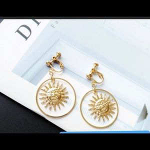 ❤NEW CLIP ON fashion  sun earrings